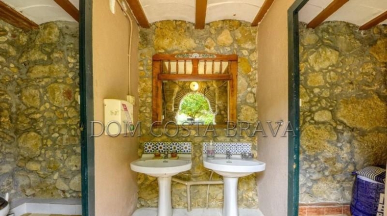 Gerona - Castelló d'Empúries - 744m2