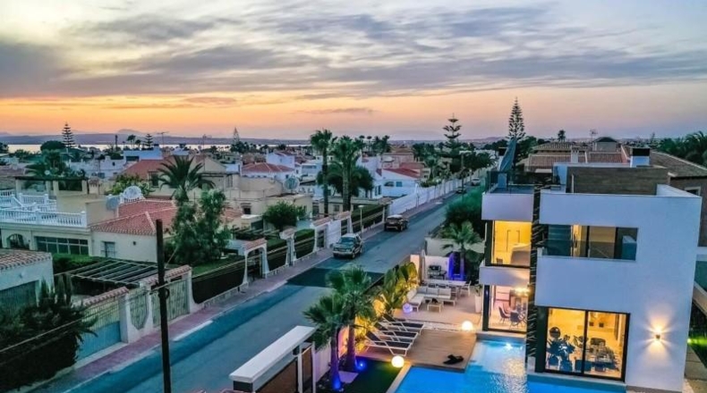 Alicante - Торревьеха - 360m2