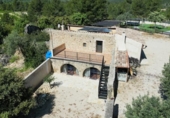 Xalet independent amb terreny en venda a la España, Calaceit, ref.: TR332921 foto