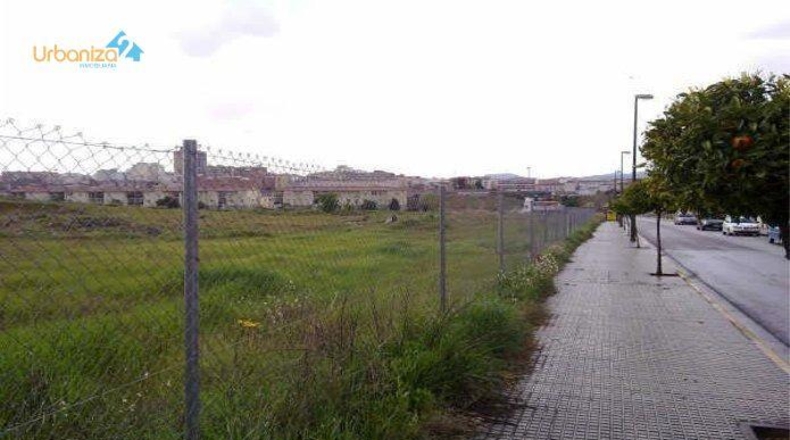 Badajoz - Mérida - 13397m2