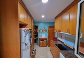 Отдельно стоящий дом с участком на продажу в городе Dénia Фото