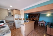 Отдельно стоящий дом с участком на продажу в городе Dénia Фото