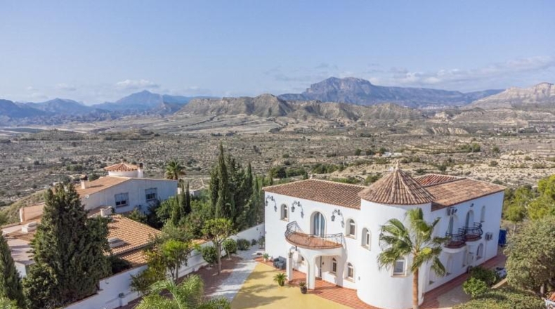 Alicante - Busot - 1264m2