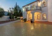Chalet independiente con terreno en venta en la España, Busot, ref: TR225972 foto