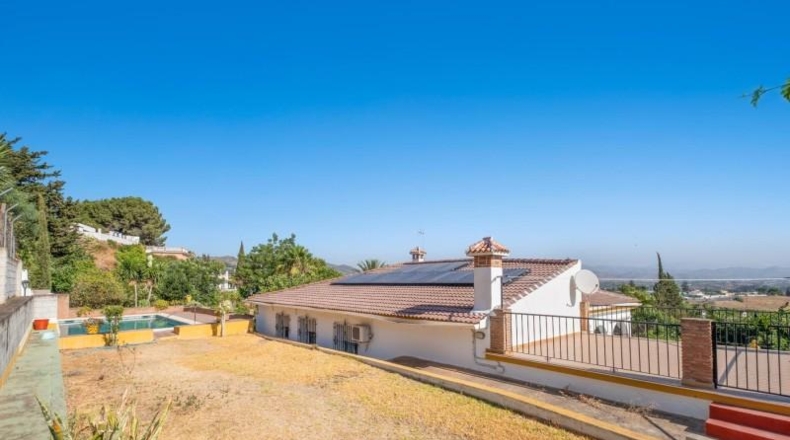 Malaga - Alhaurín de la Torre - 2751m2