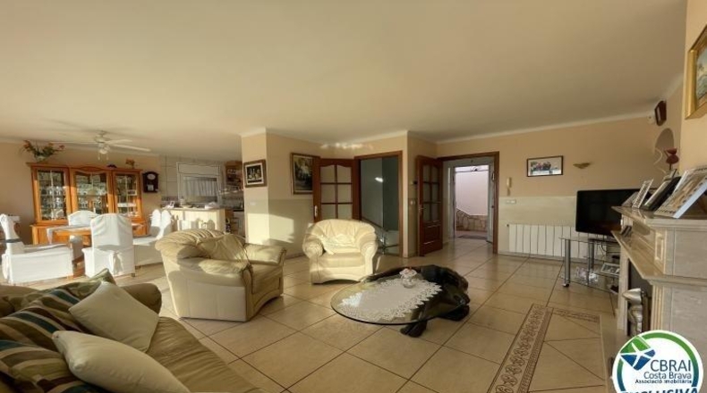 Gerona - Roses - 693m2