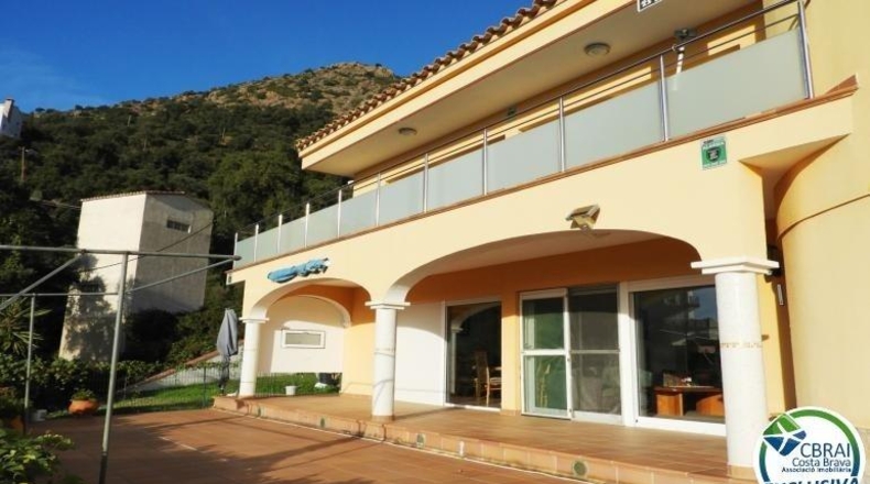 Gerona - Roses - 693m2