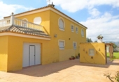 Casa de camp amb terreny en venda a la España, Alhaurín el Grande, ref.: TR220002 foto