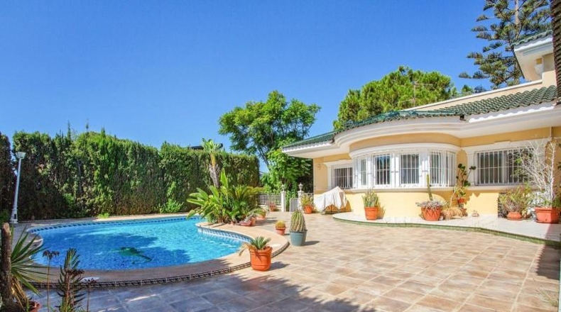 Alicante - Torrevieja - 800m2