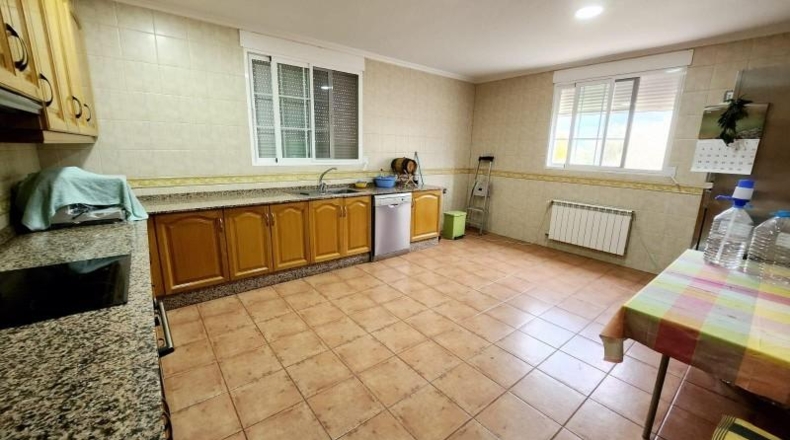 Alicante - Sax - 10800m2