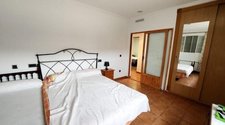 Alicante - Sax - 10800m2