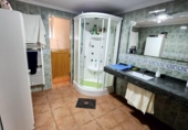 Xalet independent amb terreny en venda a la España, Saix, ref.: TR179490 foto