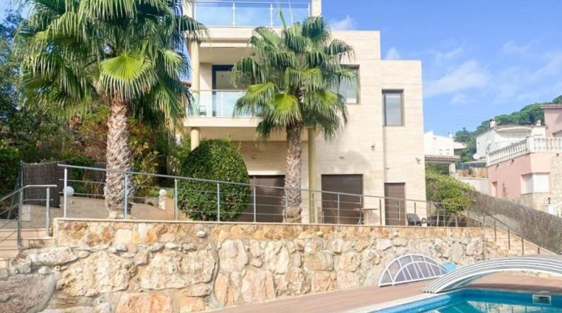 Gerona - Lloret de Mar - 746m2