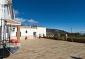 Xalet independent amb terreny en venda a la España, Yunquera, ref.: TR377938 foto