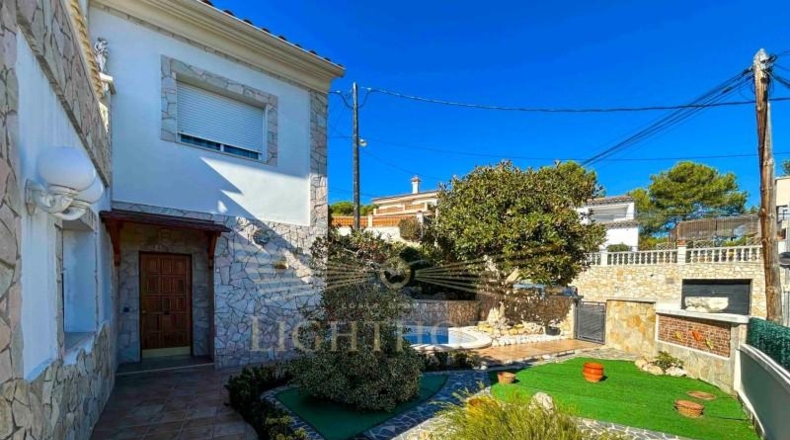 Gerona - Lloret de Mar - 320m2