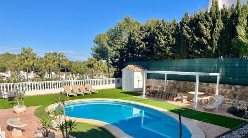 Alicante - Dehesa de Campoamor - 900m2