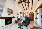 Chalet independiente con terreno en venta en la España, Orihuela, ref: TR380952 foto