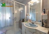 Chalet independiente con terreno en venta en la España, Alfacar, ref: TR269220 foto