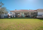 Chalet independiente con terreno en venta en la España, Arona, ref: TR345430 foto