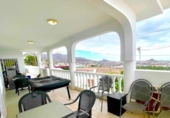 Chalet independiente con terreno en venta en la España, Arona, ref: TR345430 foto