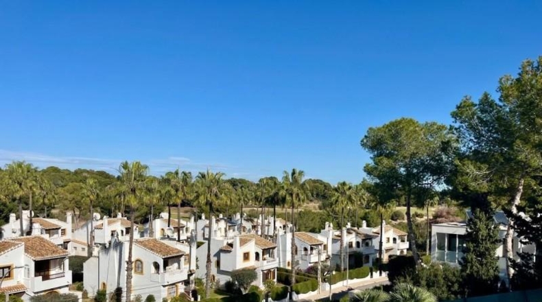 Аликанте - Dehesa de Campoamor - 900m2