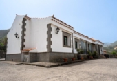 Xalet independent amb terreny en venda a la España, Vega de San Mateo, ref.: TR160503 foto