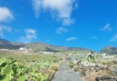 Chalet independiente con terreno en venta en la España, Adeje, ref: TR155492 foto