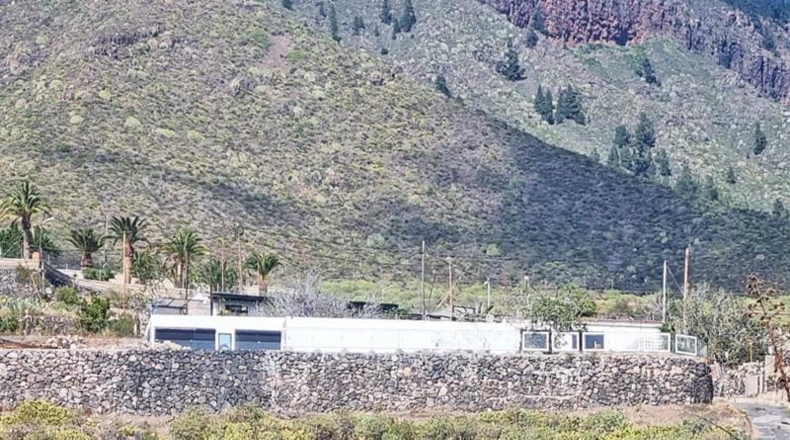 Santa Cruz de Tenerife - Adeje - 2568m2