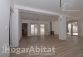 Xalet independent amb terreny en venda a la España, Benicàssim, ref.: TR344844 foto