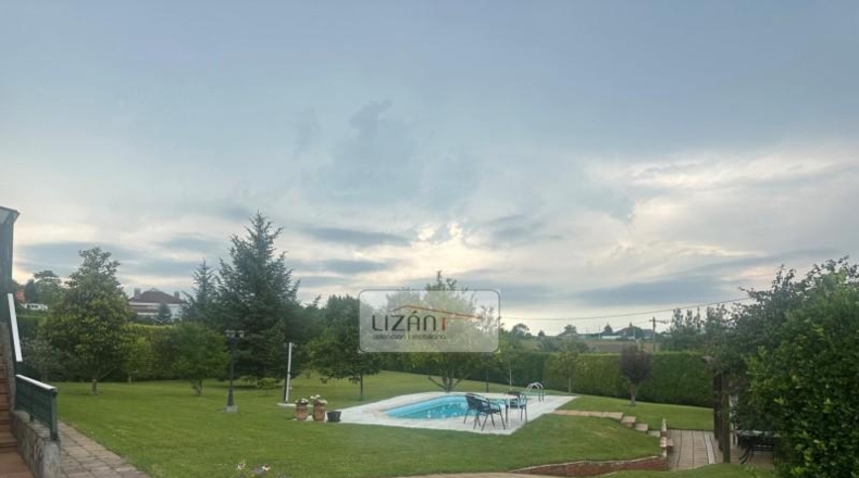Астурия - Oviedo - 3200m2
