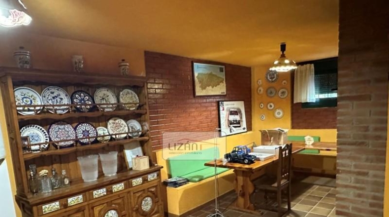 Астурия - Oviedo - 3200m2