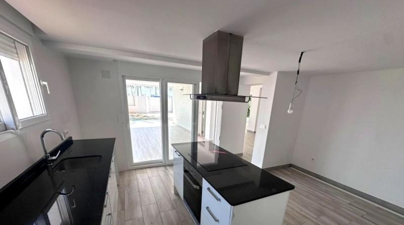 Castellón - Benicasim - 425m2