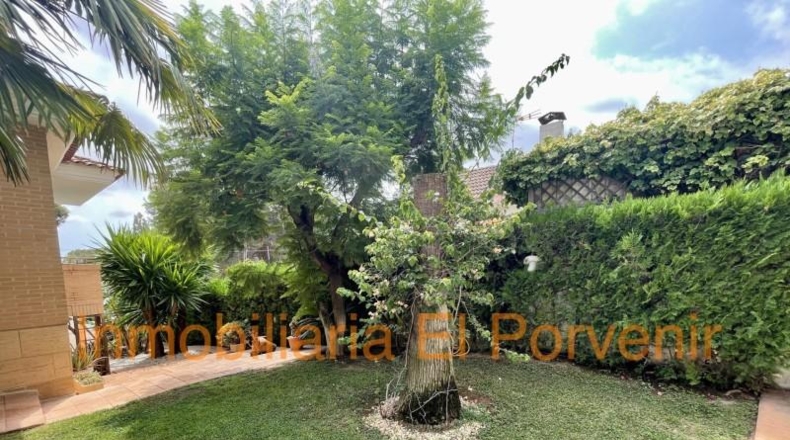 Valencia - Torrente - 672m2