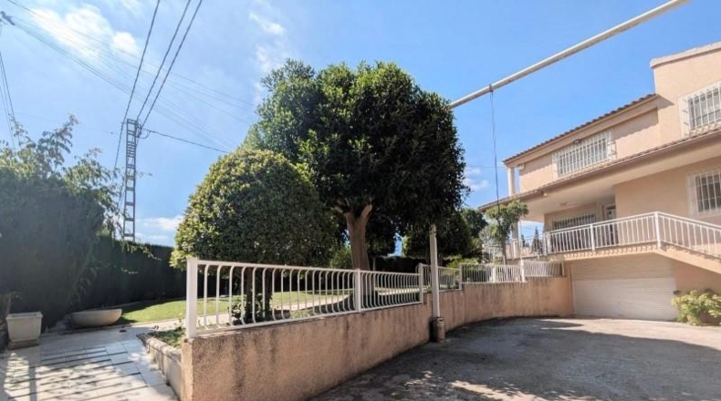 Murcia - Molina de Segura - 321m2