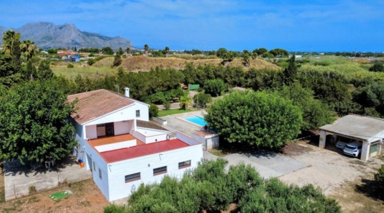 Alicante - Dénia - 10000m2