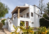 Chalet independiente con terreno en venta en la España, Jávea, ref: TR244506 foto