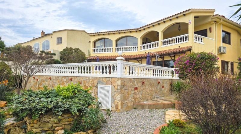 Gerona - Roses - 1073m2