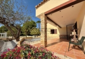 Xalet independent amb terreny en venda a la España, la Nucia, ref.: TR339054 foto