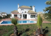 Chalet independiente con terreno en venta en la España, Arcos de la Frontera, ref: TR134618 foto