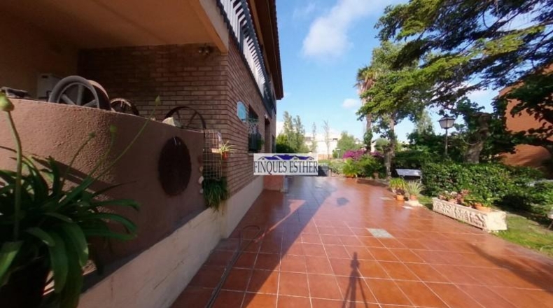 Tarragona - Reus - 990m2