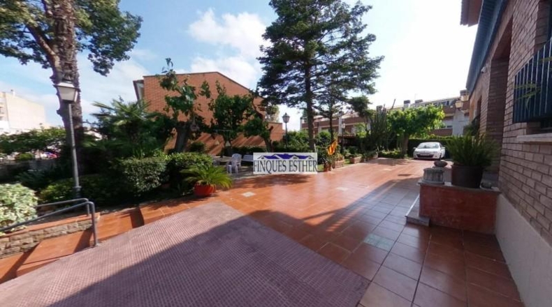 Tarragona - Reus - 990m2