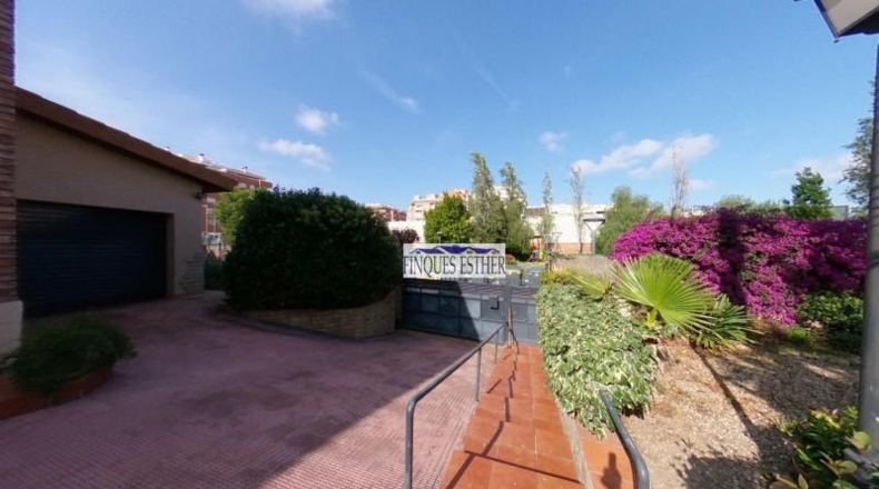 Tarragona - Reus - 990m2