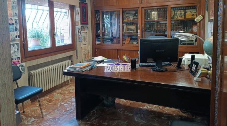 Tarragona - Reus - 990m2