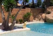 Chalet independiente con terreno en venta en la España, L'Alfàs del Pi, ref: TR161874 foto