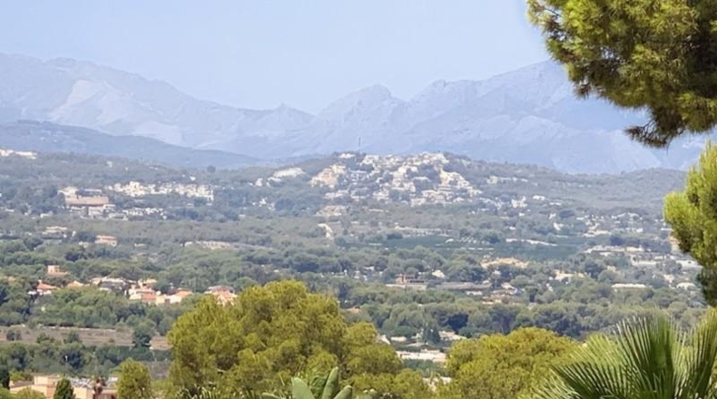 Alicante - Alfaz del Pi - 700m2