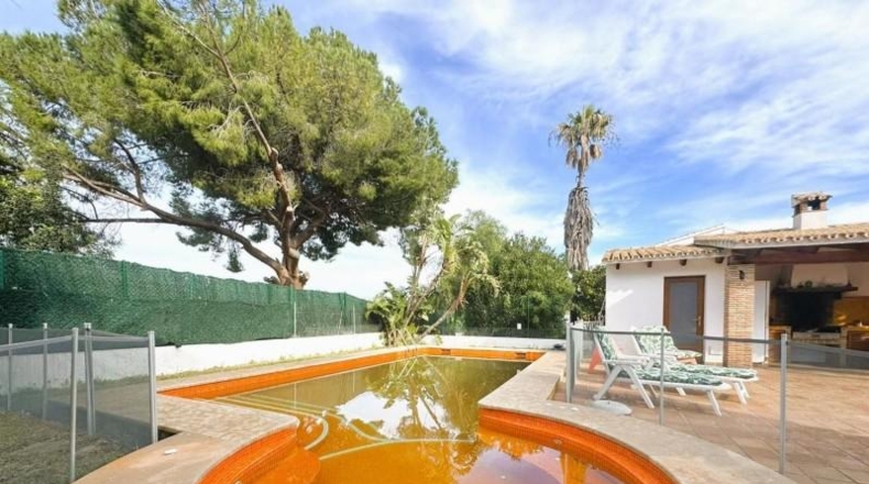 Alicante - Dénia - 865m2