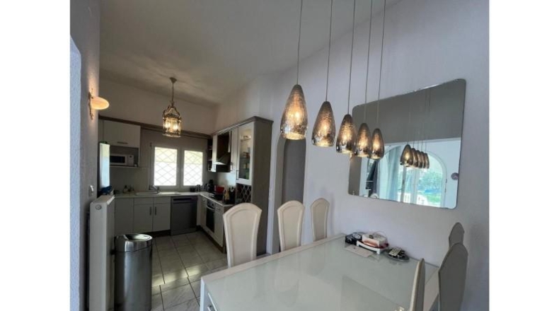 Gerona - Empuriabrava - 542m2