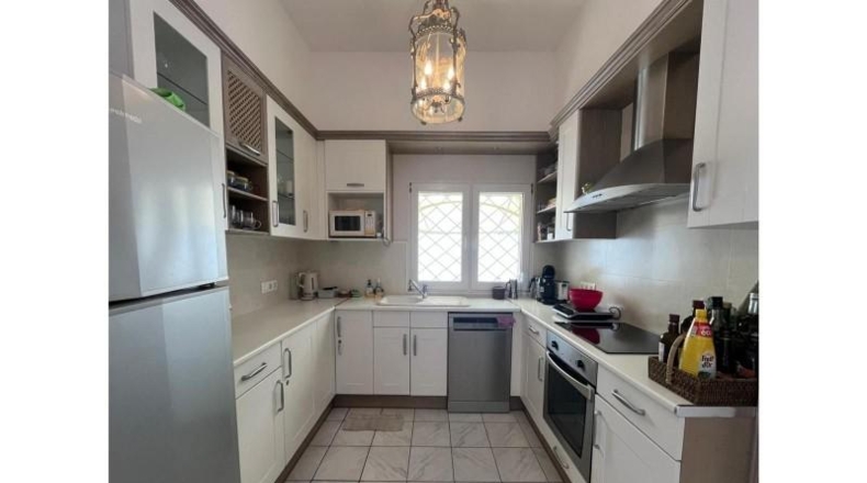 Gerona - Empuriabrava - 542m2