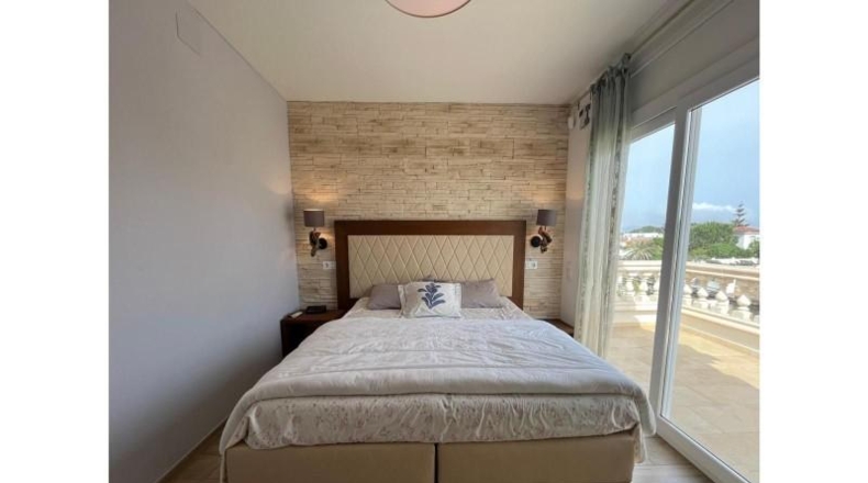 Gerona - Empuriabrava - 542m2