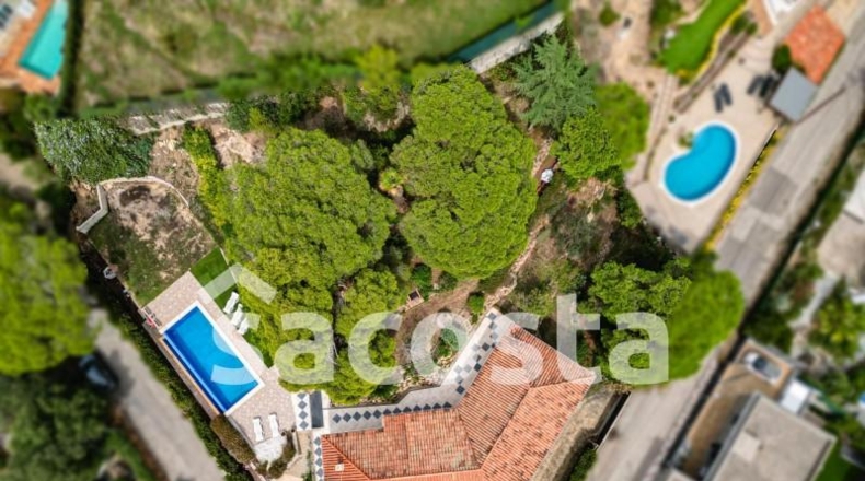 Girona - Lloret de Mar - 1653m2